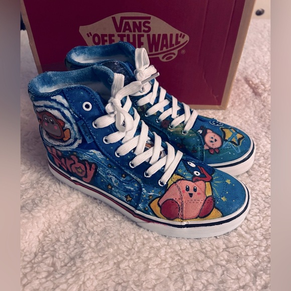 Custom Vans - Picture 3 of 15